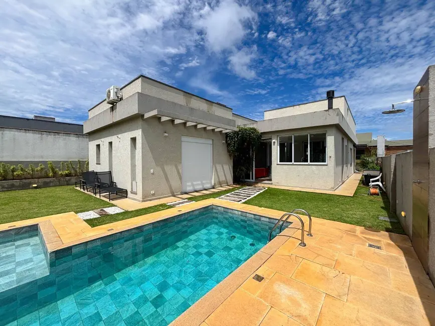 Foto 5 de Casa com 4 quartos à venda, 263m2 em Chácara da Colina, Atibaia - SP
