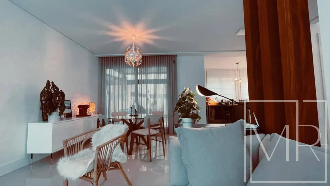 Foto 8 de Casa com 4 quartos à venda, 420m2 em Vila Santista, Atibaia - SP