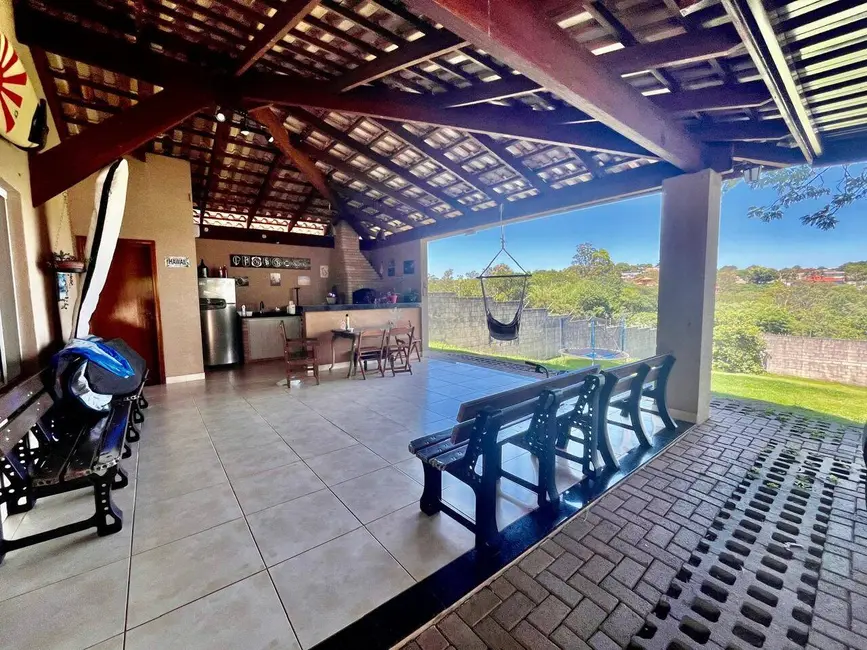 Casa com 4 quartos à venda e para alugar, 1060m2 em Cidade Satélite, Atibaia - SP - imagem 8 Foto 8 de Casa com 4 quartos à venda e para alugar, 1060m2 em Cidade Satélite, Atibaia - SP