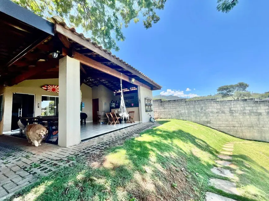Casa com 4 quartos à venda e para alugar, 1060m2 em Cidade Satélite, Atibaia - SP - imagem 5 Foto 5 de Casa com 4 quartos à venda e para alugar, 1060m2 em Cidade Satélite, Atibaia - SP
