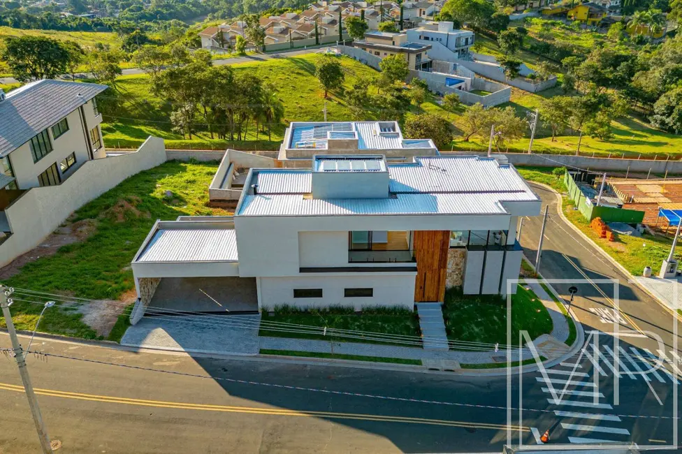 Foto 3 de Casa com 4 quartos à venda, 392m2 em Atibaia - SP