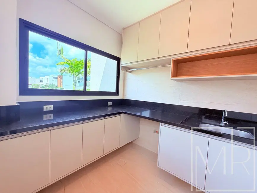 Foto 4 de Casa com 3 quartos à venda, 624m2 em Campos de Atibaia, Atibaia - SP