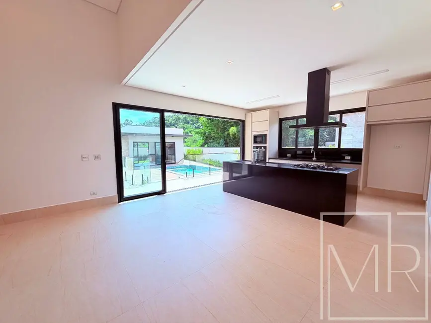 Foto 3 de Casa com 3 quartos à venda, 624m2 em Campos de Atibaia, Atibaia - SP