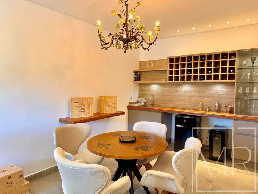 Foto 6 de Casa com 4 quartos à venda, 906m2 em Portão, Atibaia - SP