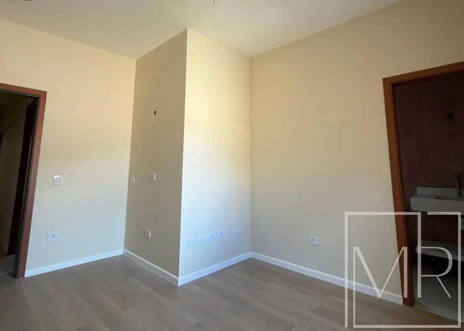 Casa com 3 quartos à venda, 180m2 em Atibaia - SP - imagem 4 Foto 4 de Casa com 3 quartos à venda, 180m2 em Atibaia - SP