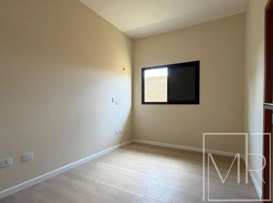 Casa com 3 quartos à venda, 180m2 em Atibaia - SP - imagem 5 Foto 5 de Casa com 3 quartos à venda, 180m2 em Atibaia - SP