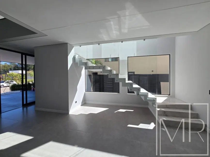 Foto 8 de Casa com 3 quartos à venda, 370m2 em Vila Santista, Atibaia - SP