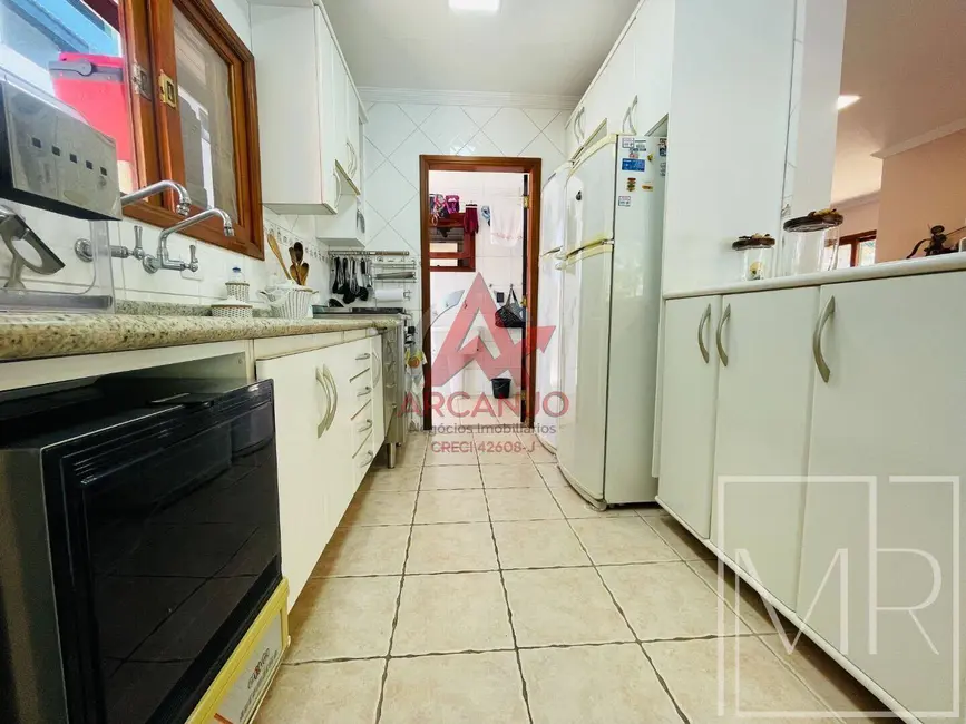 Foto 7 de Casa com 3 quartos à venda, 300m2 em Riviera de São Lourenço, Bertioga - SP