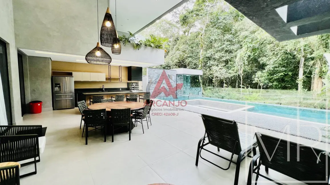 Foto 4 de Casa com 5 quartos à venda, 493m2 em Riviera de São Lourenço, Bertioga - SP