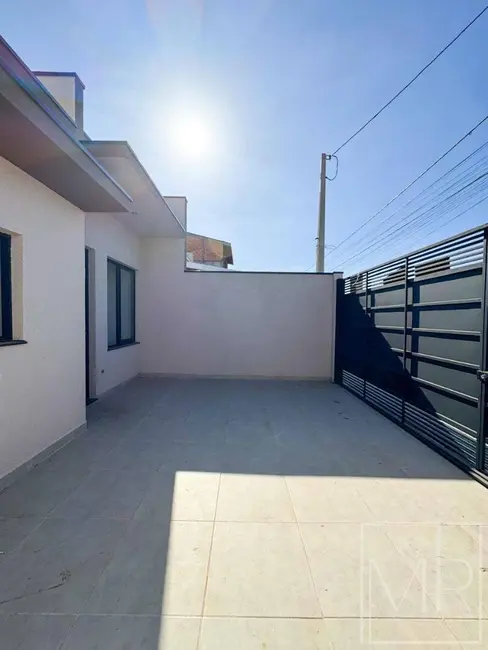 Foto 3 de Casa com 3 quartos à venda, 176m2 em Nova Cerejeira, Atibaia - SP