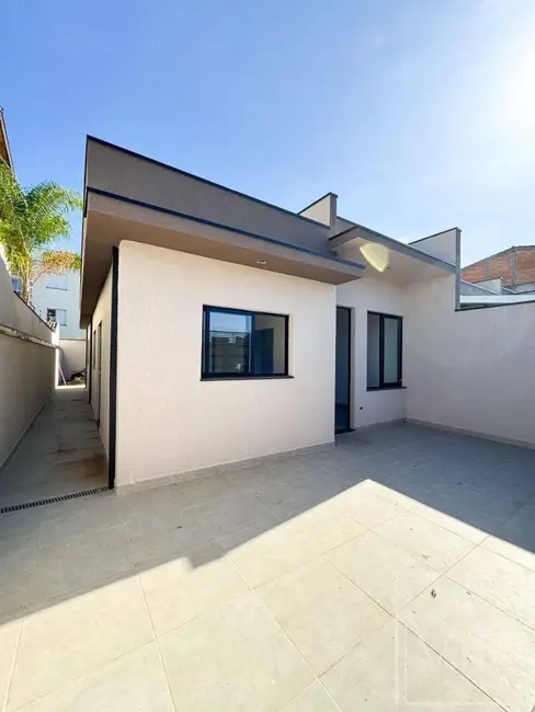 Foto 1 de Casa com 3 quartos à venda, 176m2 em Nova Cerejeira, Atibaia - SP