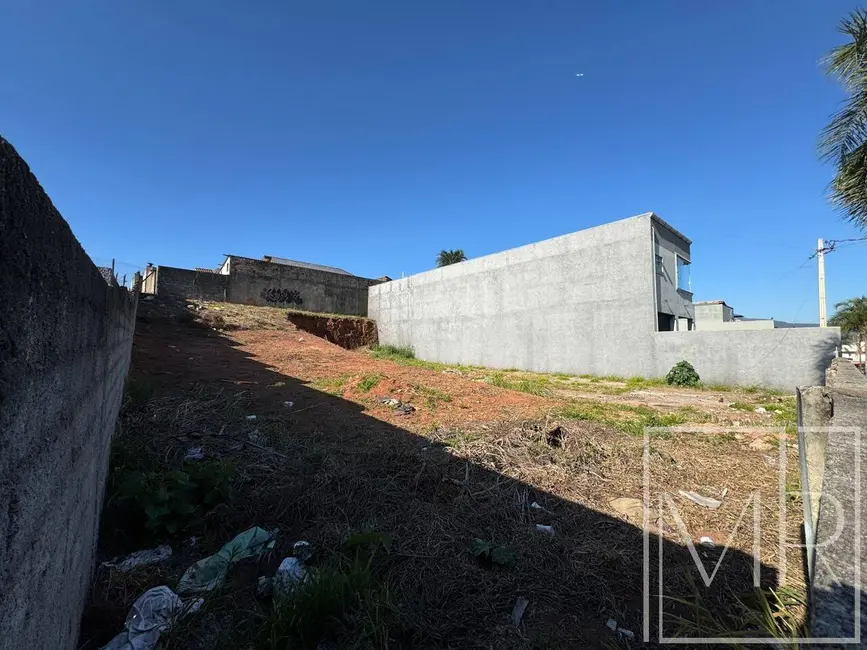 Foto 1 de Terreno / Lote à venda, 316m2 em Nova Cerejeira, Atibaia - SP