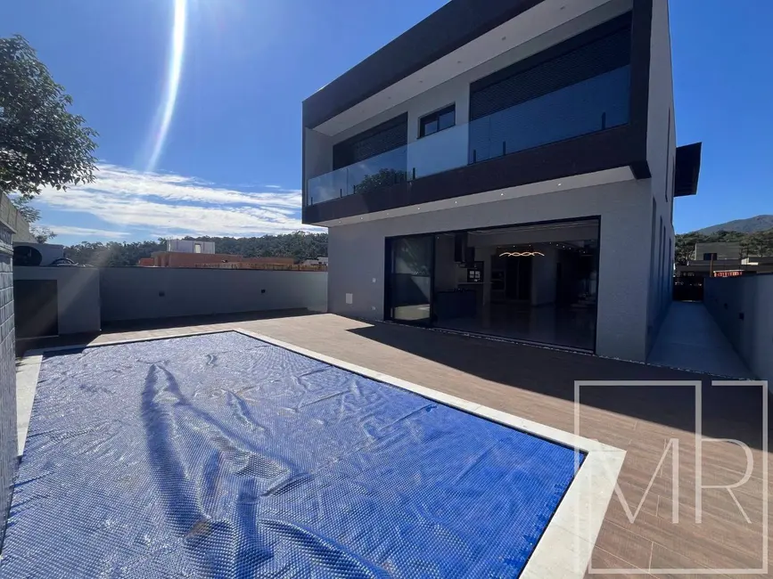 Foto 3 de Casa com 4 quartos à venda, 360m2 em San Fernando Valley, Atibaia - SP