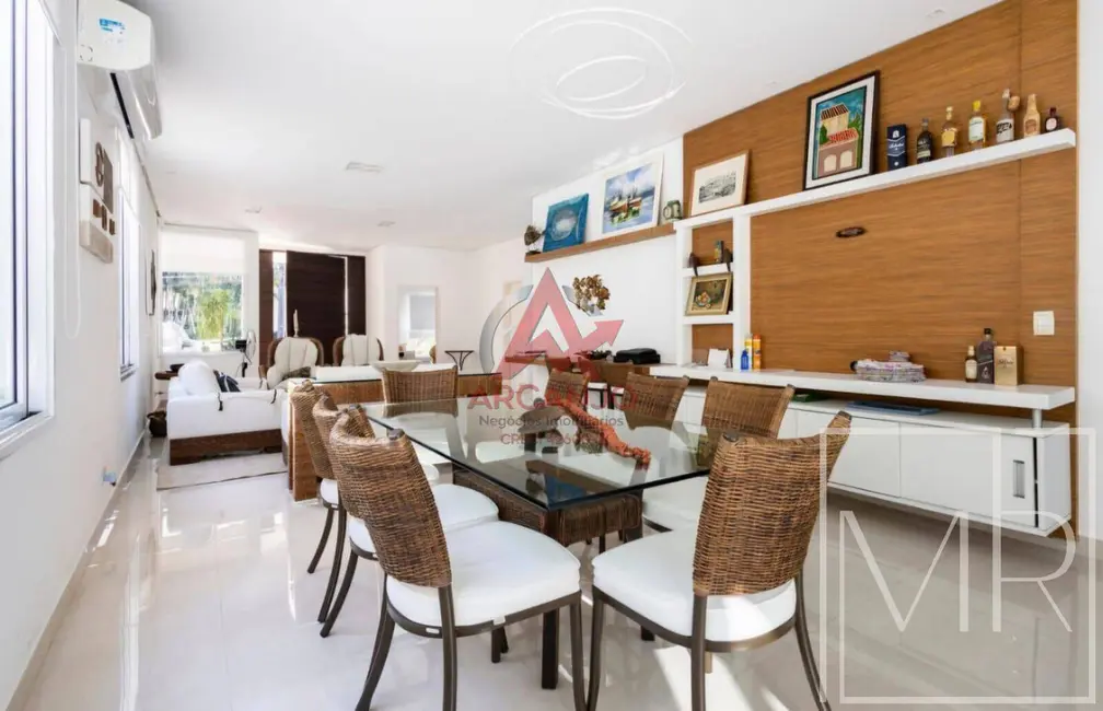 Foto 6 de Casa com 6 quartos à venda, 326m2 em Riviera de São Lourenço, Bertioga - SP