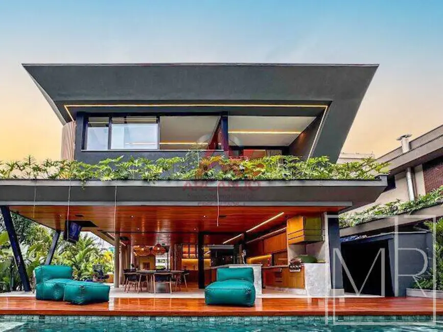 Foto 3 de Casa com 5 quartos à venda, 445m2 em Riviera de São Lourenço, Bertioga - SP