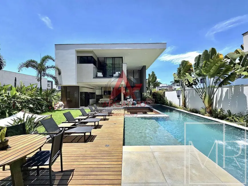 Foto 2 de Casa com 6 quartos à venda, 670m2 em Riviera de São Lourenço, Bertioga - SP