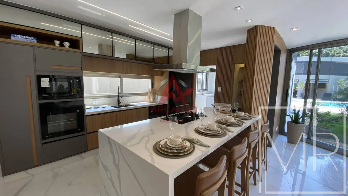 Foto 6 de Casa com 6 quartos à venda, 722m2 em Riviera de São Lourenço, Bertioga - SP