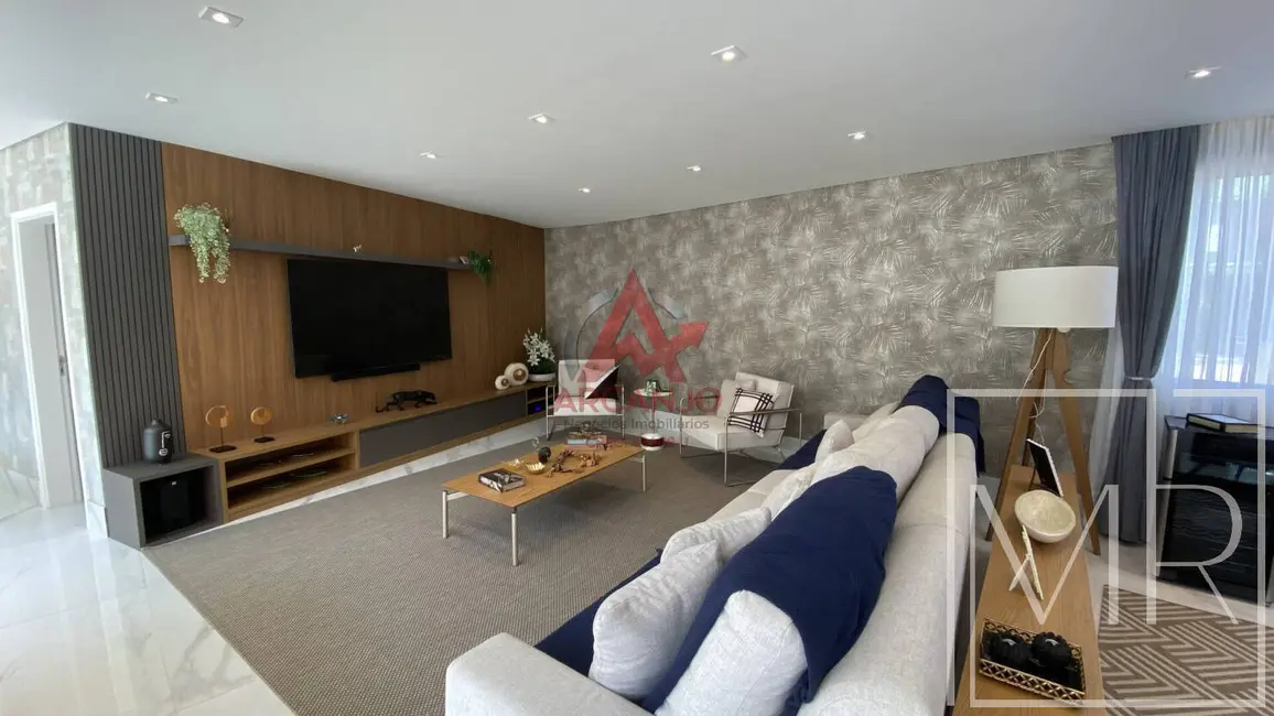Foto 4 de Casa com 6 quartos à venda, 722m2 em Riviera de São Lourenço, Bertioga - SP