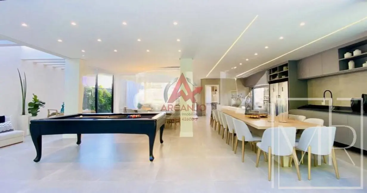 Casa com 6 quartos à venda, 420m2 em Riviera de São Lourenço, Bertioga - SP - imagem 9 Foto 9 de Casa com 6 quartos à venda, 420m2 em Riviera de São Lourenço, Bertioga - SP