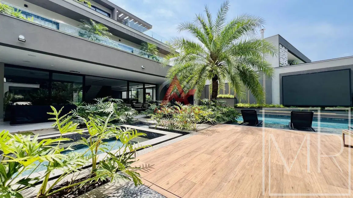 Casa com 7 quartos à venda, 739m2 em Riviera de São Lourenço, Bertioga - SP - imagem 3 Foto 3 de Casa com 7 quartos à venda, 739m2 em Riviera de São Lourenço, Bertioga - SP