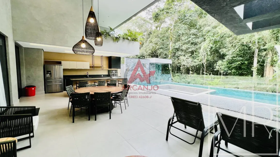 Foto 3 de Casa com 5 quartos à venda, 493m2 em Riviera de São Lourenço, Bertioga - SP