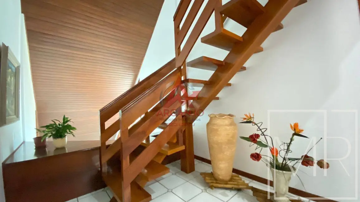 Foto 4 de Casa com 7 quartos à venda, 787m2 em Riviera de São Lourenço, Bertioga - SP