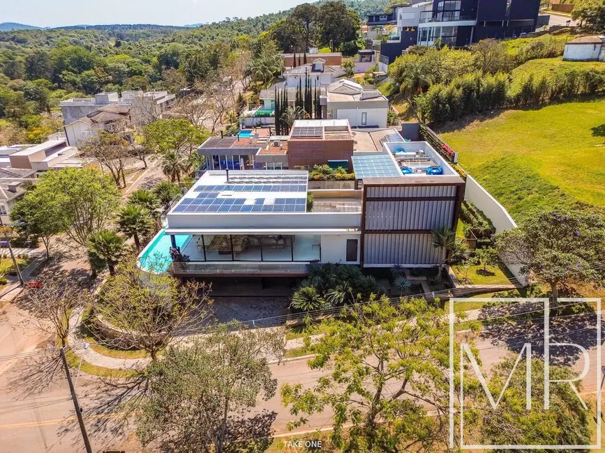 Foto 3 de Casa com 4 quartos à venda, 641m2 em Jardim Brogotá, Atibaia - SP