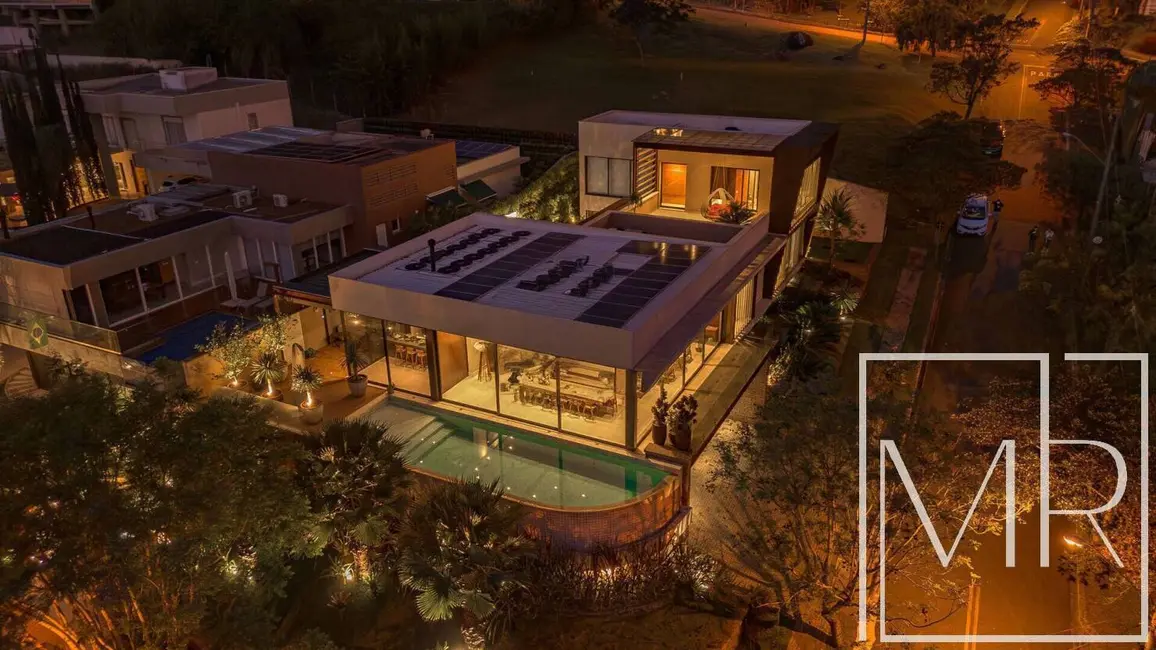 Foto 5 de Casa com 4 quartos à venda, 641m2 em Jardim Brogotá, Atibaia - SP
