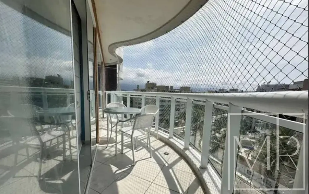 Apartamento com 2 quartos à venda, 68m2 em Riviera de São Lourenço, Bertioga - SP - imagem 3 Foto 3 de Apartamento com 2 quartos à venda, 68m2 em Riviera de São Lourenço, Bertioga - SP