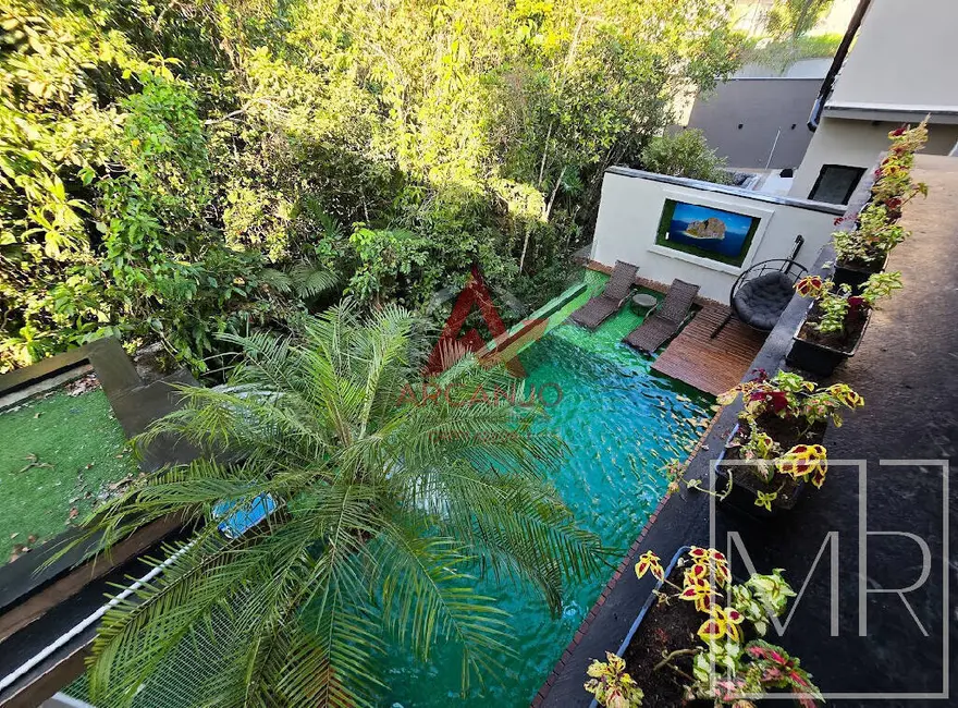 Foto 4 de Casa com 7 quartos à venda, 450m2 em Riviera de São Lourenço, Bertioga - SP