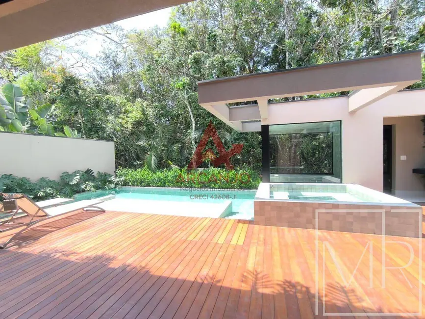 Foto 2 de Casa com 5 quartos à venda, 475m2 em Riviera de São Lourenço, Bertioga - SP