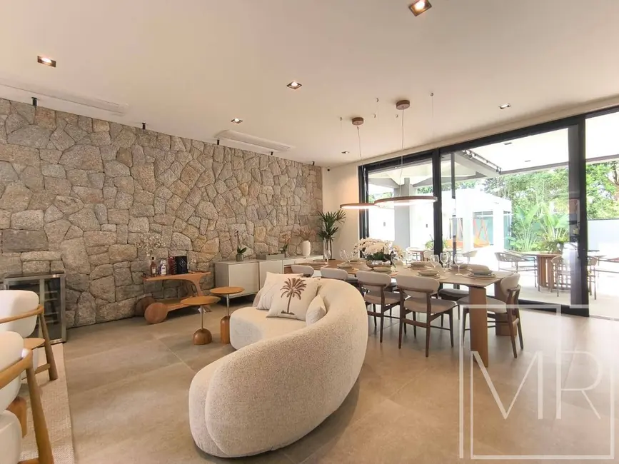 Foto 2 de Casa com 6 quartos à venda, 552m2 em Riviera de São Lourenço, Bertioga - SP
