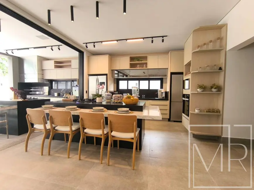 Foto 3 de Casa com 6 quartos à venda, 552m2 em Riviera de São Lourenço, Bertioga - SP