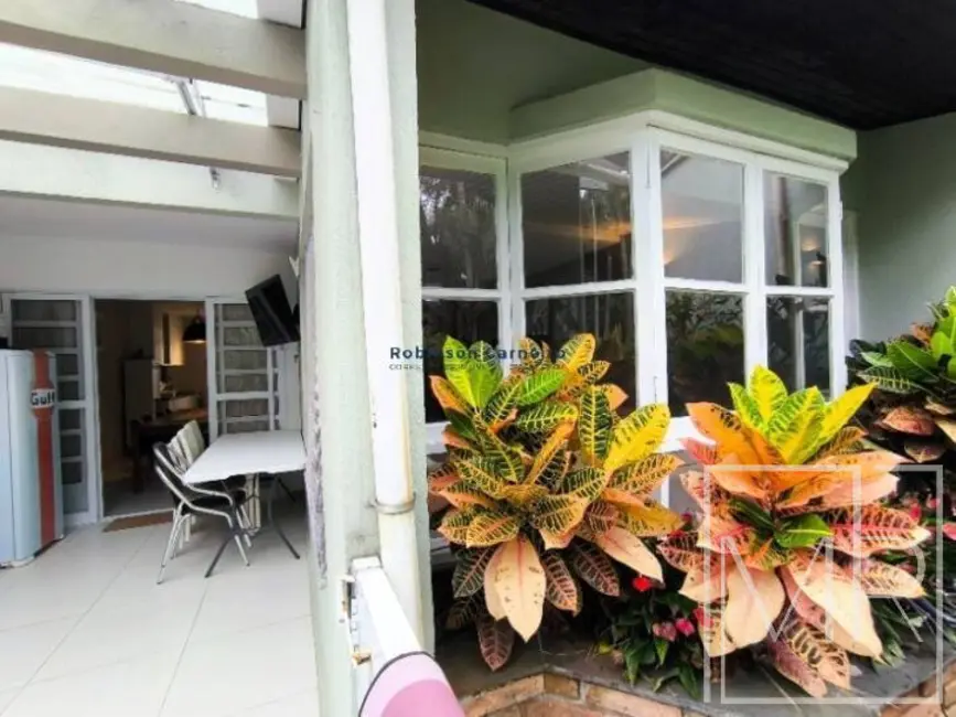 Casa com 3 quartos à venda, 267m2 em Riviera de São Lourenço, Bertioga - SP - imagem 4 Foto 4 de Casa com 3 quartos à venda, 267m2 em Riviera de São Lourenço, Bertioga - SP