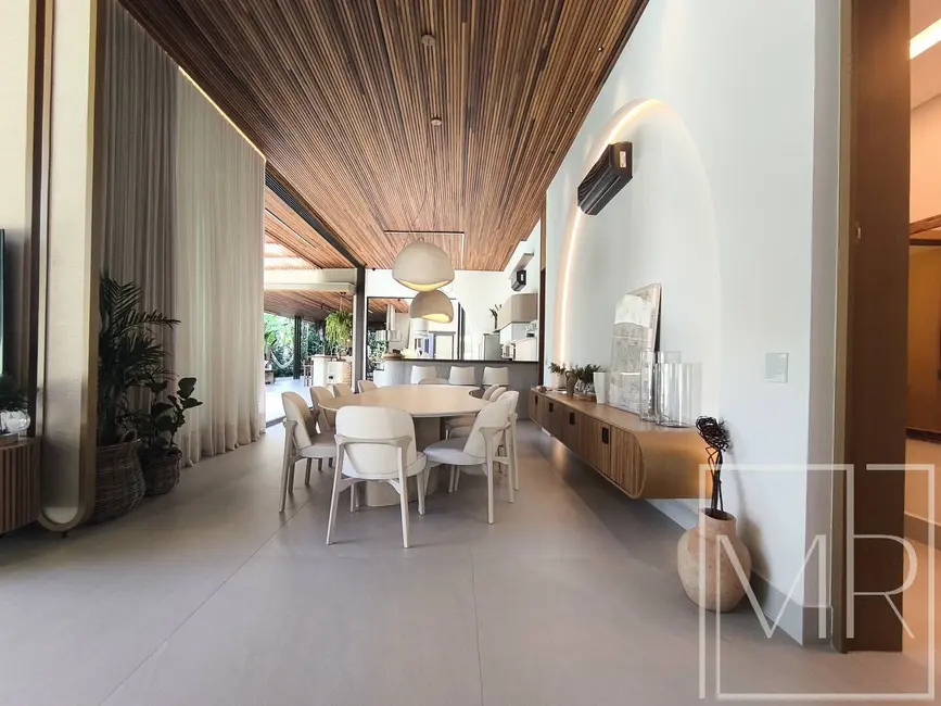 Foto 5 de Casa com 6 quartos à venda, 486m2 em Riviera de São Lourenço, Bertioga - SP