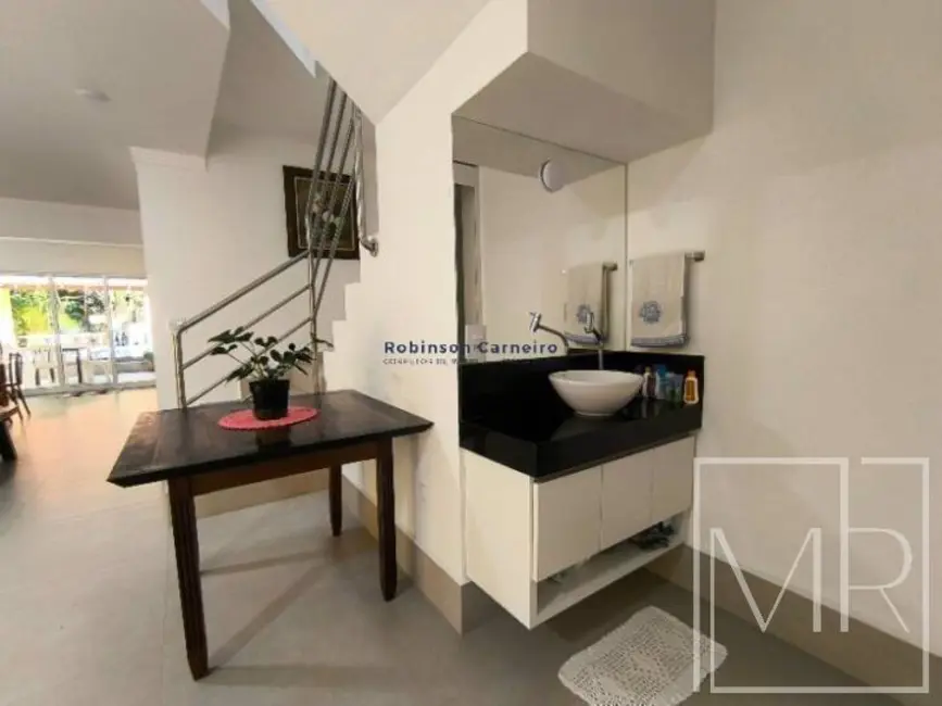 Foto 8 de Casa com 6 quartos à venda, 208m2 em Riviera de São Lourenço, Bertioga - SP