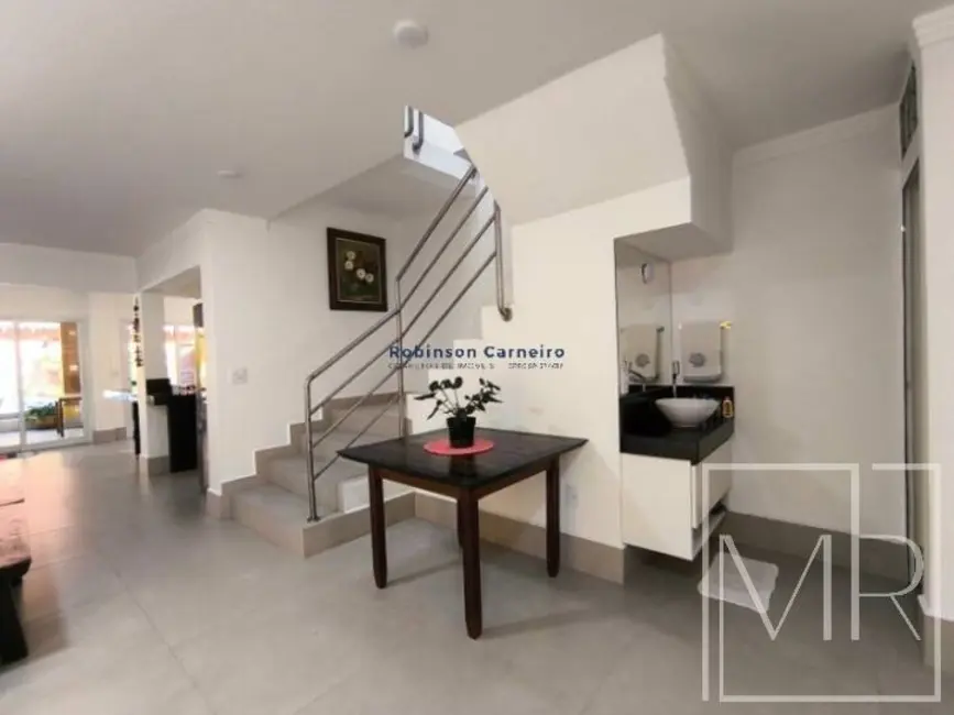 Foto 5 de Casa com 6 quartos à venda, 208m2 em Riviera de São Lourenço, Bertioga - SP
