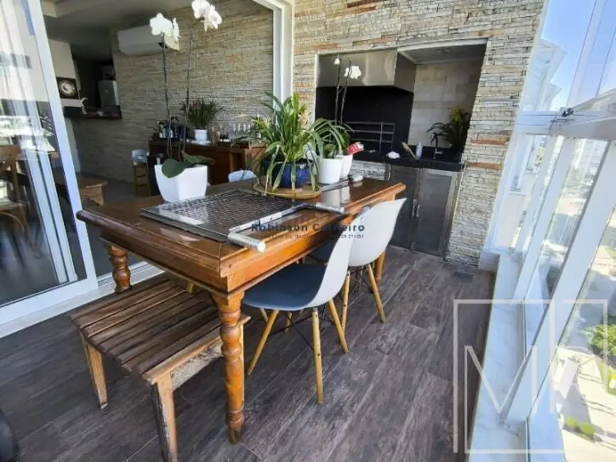 Cobertura com 3 quartos à venda, 146m2 em Riviera de São Lourenço, Bertioga - SP - imagem 8 Foto 8 de Cobertura com 3 quartos à venda, 146m2 em Riviera de São Lourenço, Bertioga - SP