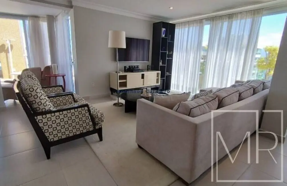 Cobertura com 5 quartos à venda, 450m2 em Riviera de São Lourenço, Bertioga - SP - imagem 4 Foto 4 de Cobertura com 5 quartos à venda, 450m2 em Riviera de São Lourenço, Bertioga - SP