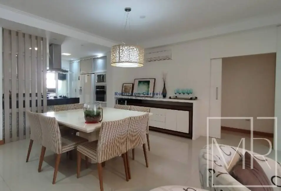 Apartamento com 4 quartos à venda, 228m2 em Riviera de São Lourenço, Bertioga - SP - imagem 5 Foto 5 de Apartamento com 4 quartos à venda, 228m2 em Riviera de São Lourenço, Bertioga - SP