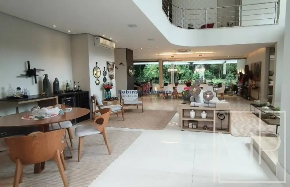 Foto 4 de Casa com 8 quartos à venda, 642m2 em Riviera de São Lourenço, Bertioga - SP
