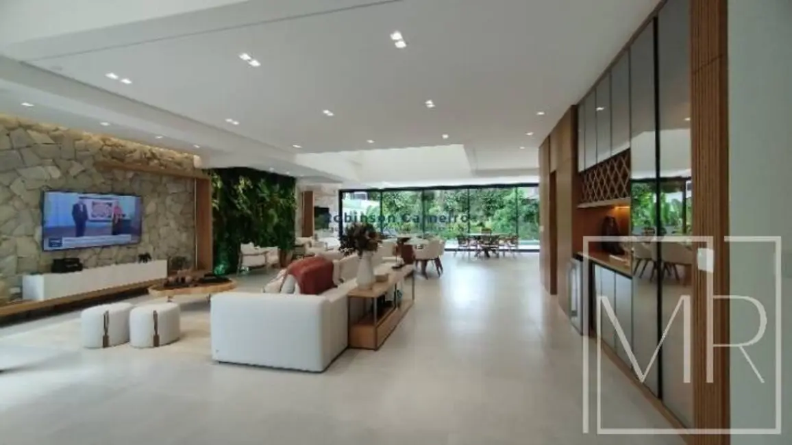 Casa com 6 quartos à venda, 525m2 em Riviera de São Lourenço, Bertioga - SP - imagem 1 Foto 1 de Casa com 6 quartos à venda, 525m2 em Riviera de São Lourenço, Bertioga - SP