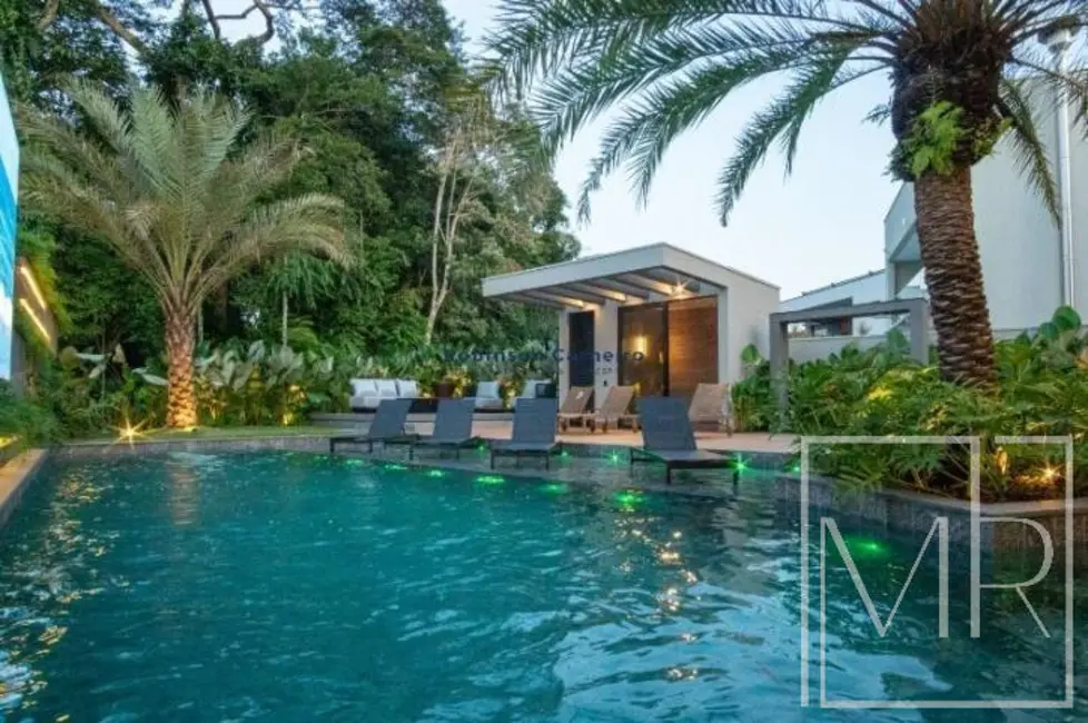 Foto 1 de Casa com 7 quartos à venda, 831m2 em Riviera de São Lourenço, Bertioga - SP