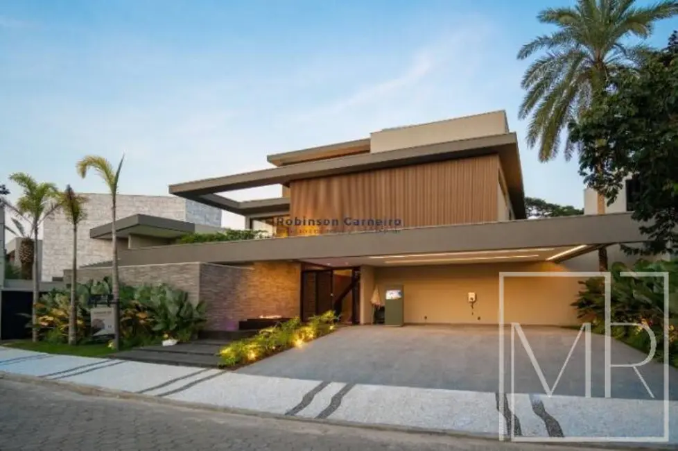 Foto 9 de Casa com 7 quartos à venda, 831m2 em Riviera de São Lourenço, Bertioga - SP