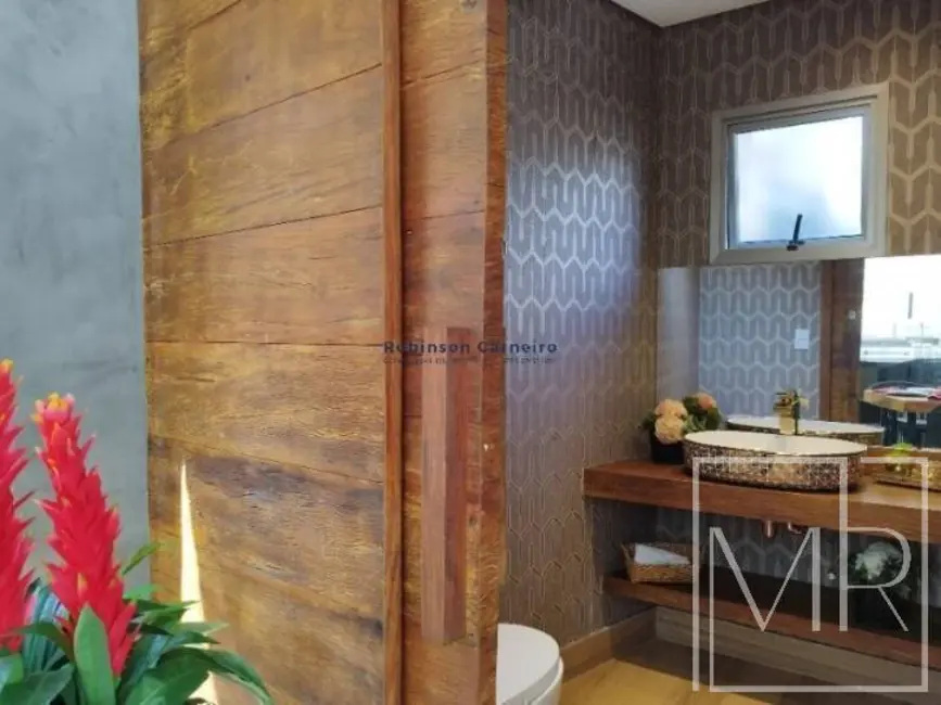 Casa com 6 quartos à venda, 327m2 em Riviera de São Lourenço, Bertioga - SP - imagem 6 Foto 6 de Casa com 6 quartos à venda, 327m2 em Riviera de São Lourenço, Bertioga - SP