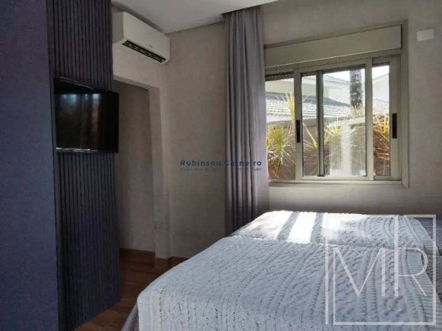 Casa com 6 quartos à venda, 327m2 em Riviera de São Lourenço, Bertioga - SP - imagem 7 Foto 7 de Casa com 6 quartos à venda, 327m2 em Riviera de São Lourenço, Bertioga - SP
