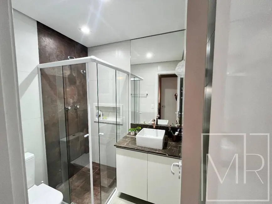 Apartamento com 3 quartos à venda, 215m2 em Riviera de São Lourenço, Bertioga - SP - imagem 6 Foto 6 de Apartamento com 3 quartos à venda, 215m2 em Riviera de São Lourenço, Bertioga - SP
