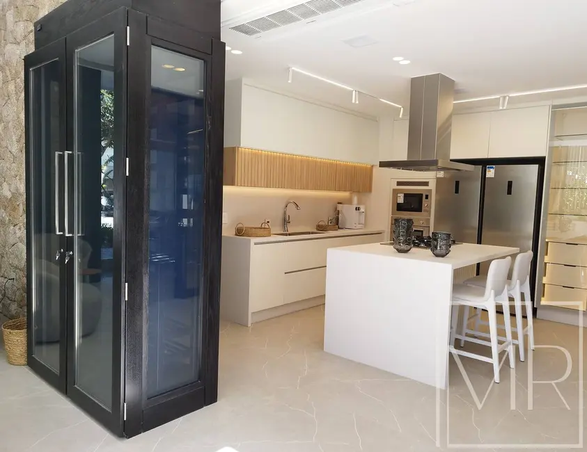 Foto 8 de Casa com 8 quartos à venda, 800m2 em Riviera de São Lourenço, Bertioga - SP