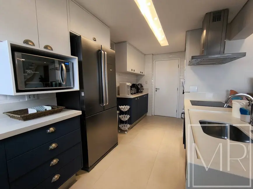 Cobertura com 4 quartos à venda, 270m2 em Riviera de São Lourenço, Bertioga - SP - imagem 9 Foto 9 de Cobertura com 4 quartos à venda, 270m2 em Riviera de São Lourenço, Bertioga - SP