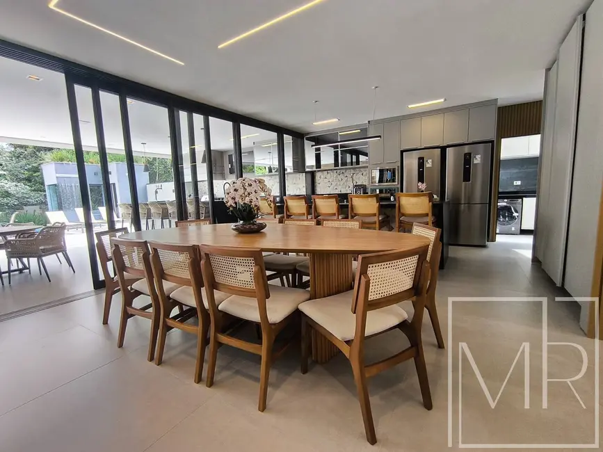 Casa com 6 quartos à venda, 483m2 em Riviera de São Lourenço, Bertioga - SP - imagem 8 Foto 8 de Casa com 6 quartos à venda, 483m2 em Riviera de São Lourenço, Bertioga - SP